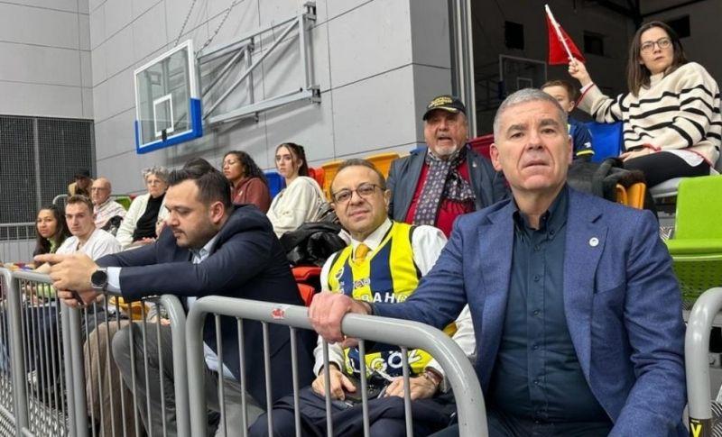 Egemen Bağış Fenerbahçe Kadın Basketbol Takımını Yalnız Bırakmadı