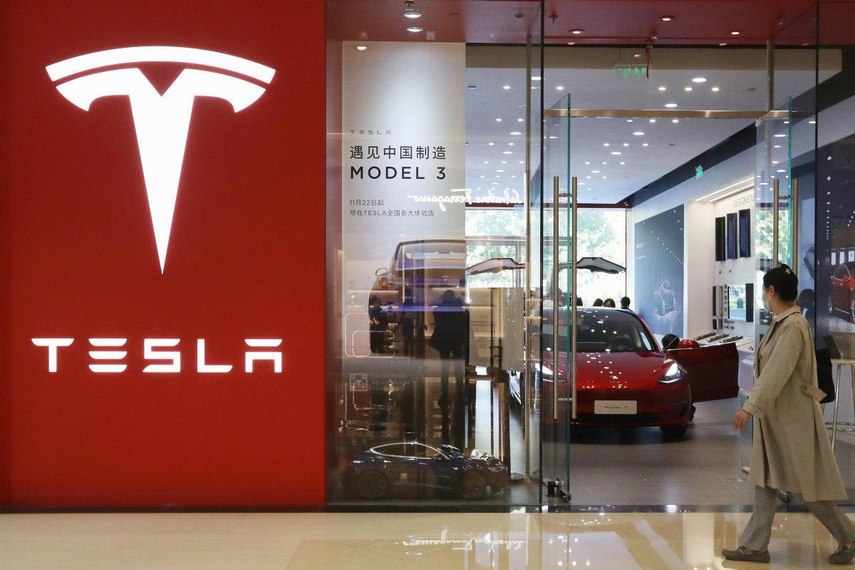 Tesla'nın Şanghay Fabrikasında 3 Milyonuncu Araç Üretildi